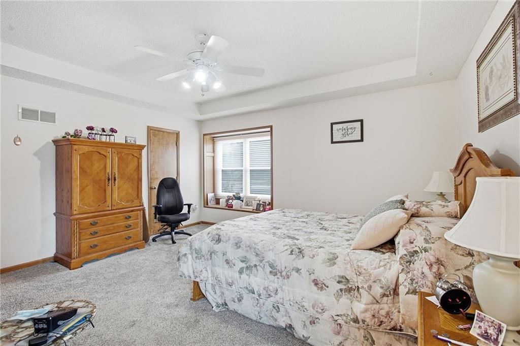 813 SW Foxtail Drive — photo 18