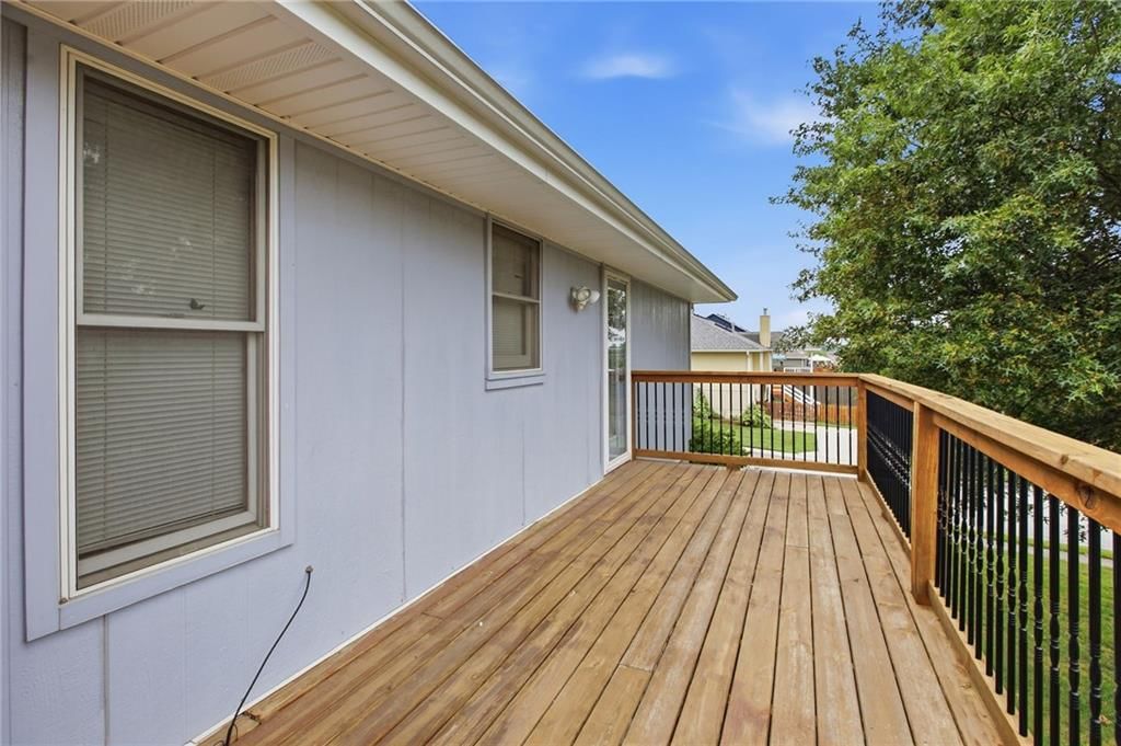 813 SW Foxtail Drive — photo 28