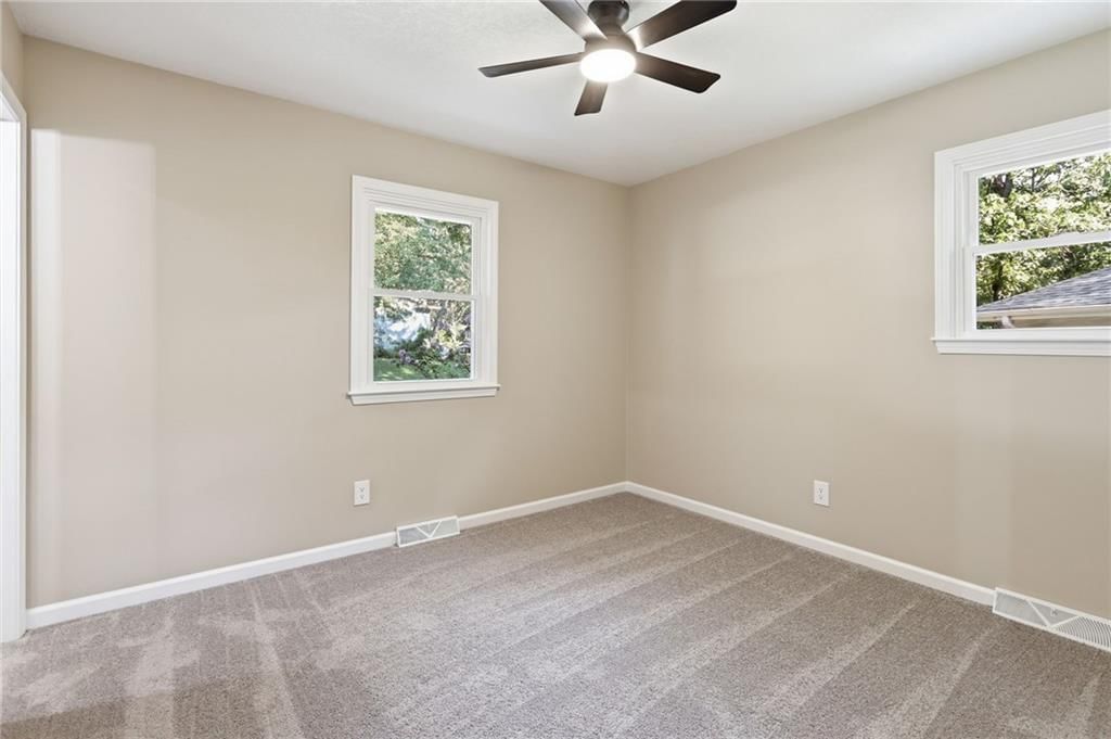 1201 SW Mission Place — photo 12