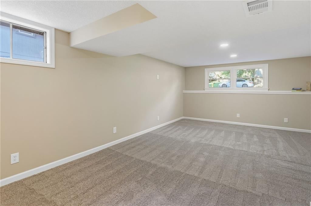1201 SW Mission Place — photo 21