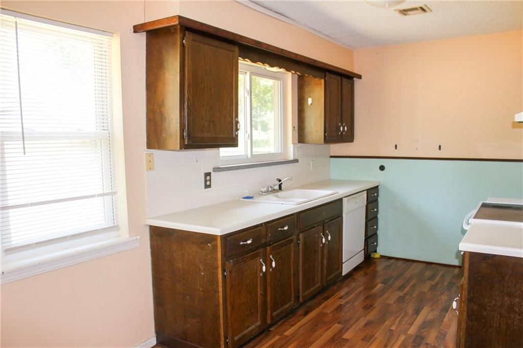 524 S 6th Street — photo 5