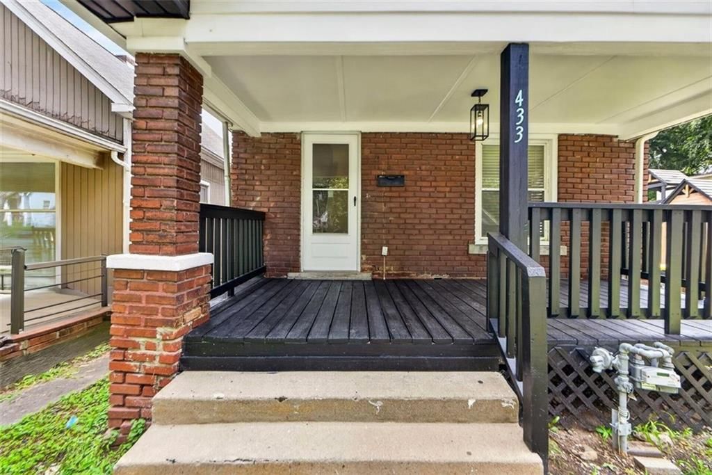 433 OAKLEY Avenue — photo 4