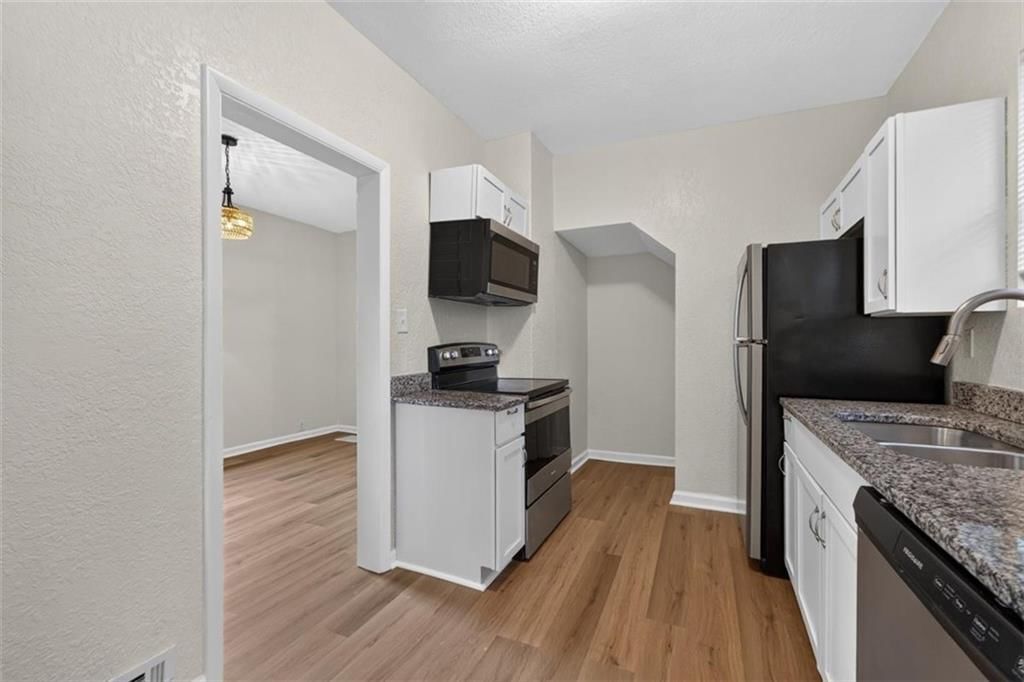 433 OAKLEY Avenue — photo 15