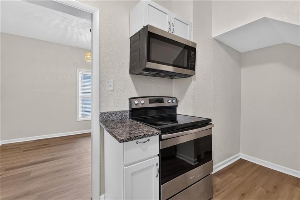 433 OAKLEY Avenue — photo 17