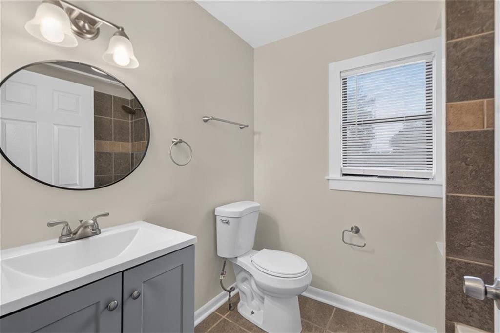 433 OAKLEY Avenue — photo 27