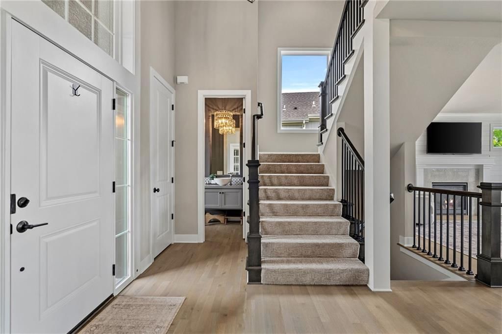 17200 Melrose Street — photo 13