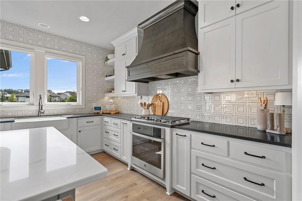 17200 Melrose Street — photo 18