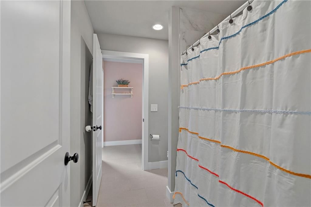 17200 Melrose Street — photo 36