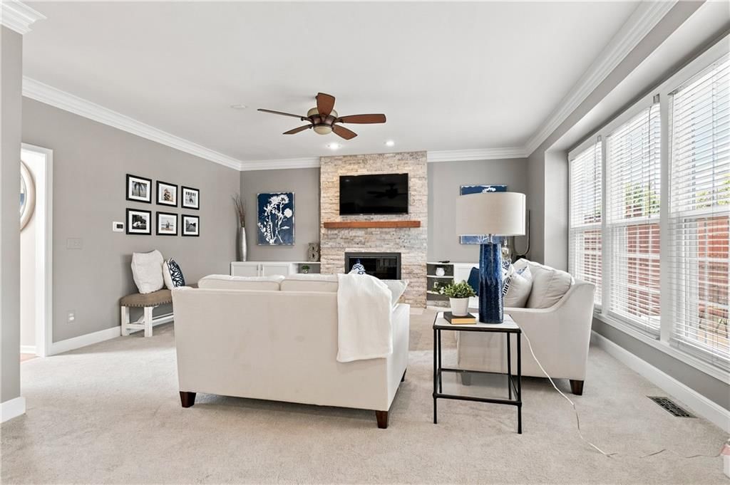 12516 Connell Street — photo 8