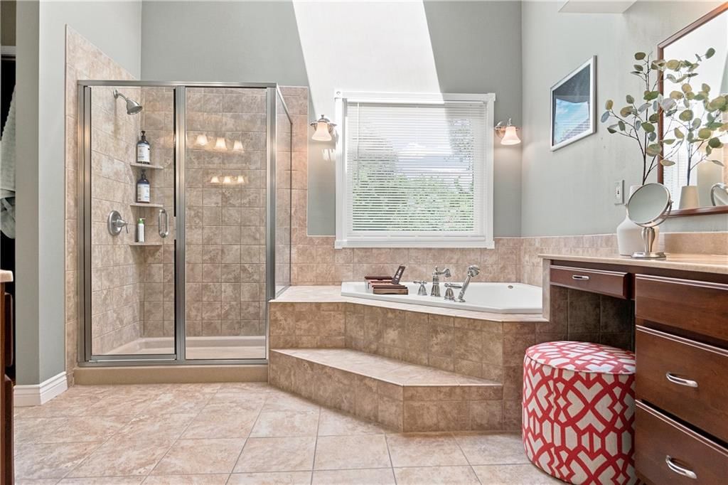 12516 Connell Street — photo 22