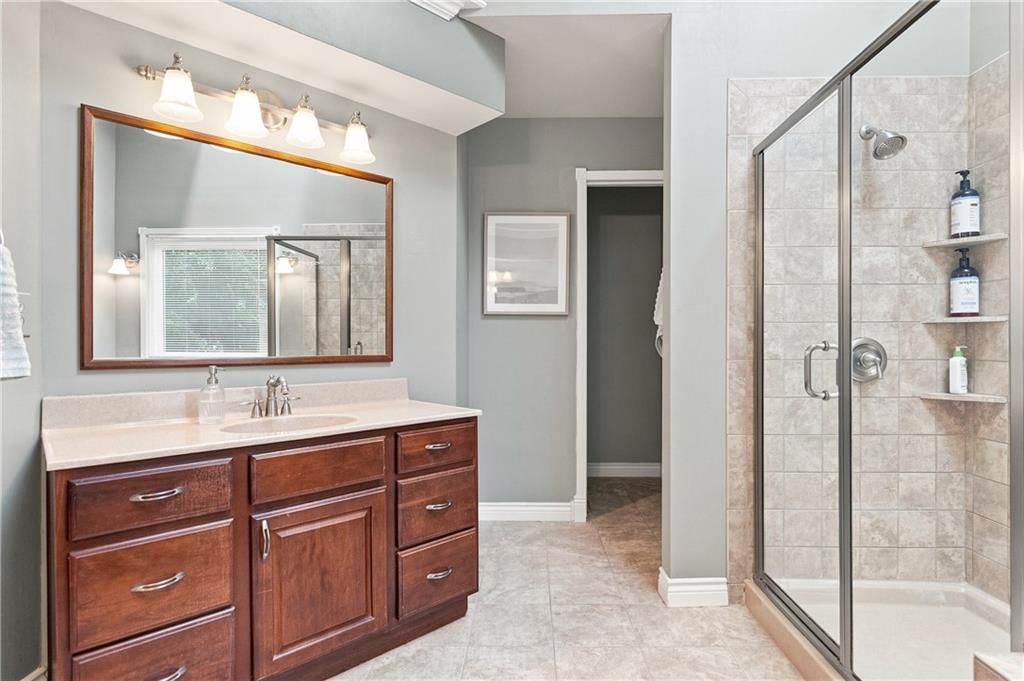 12516 Connell Street — photo 24