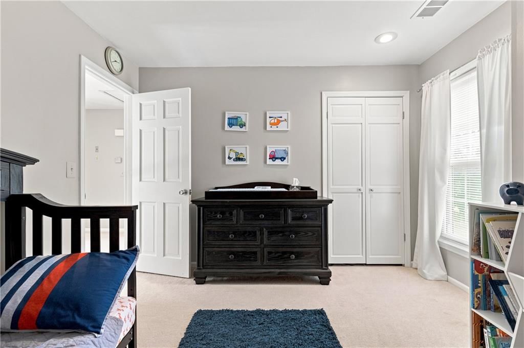12516 Connell Street — photo 27