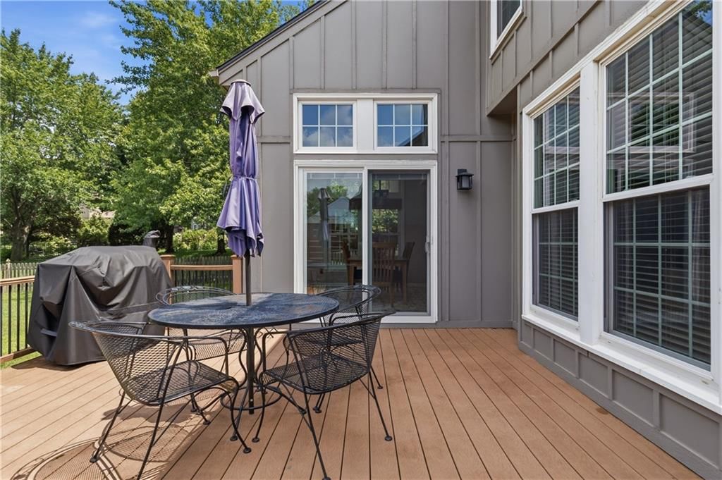 12516 Connell Street — photo 31