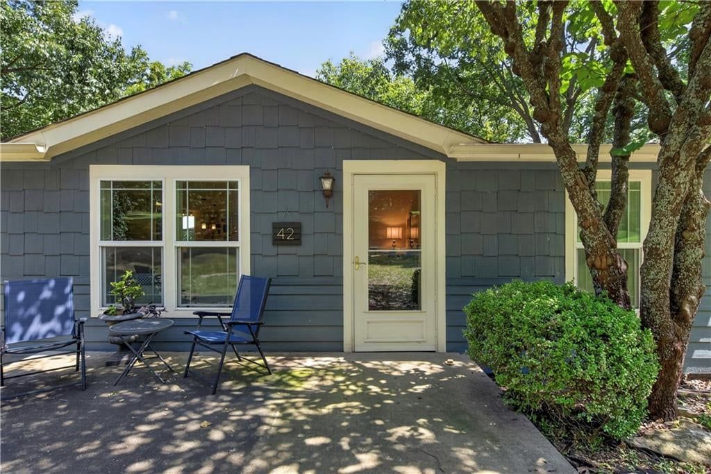 41 & 42 Timber Valley Drive — photo 6