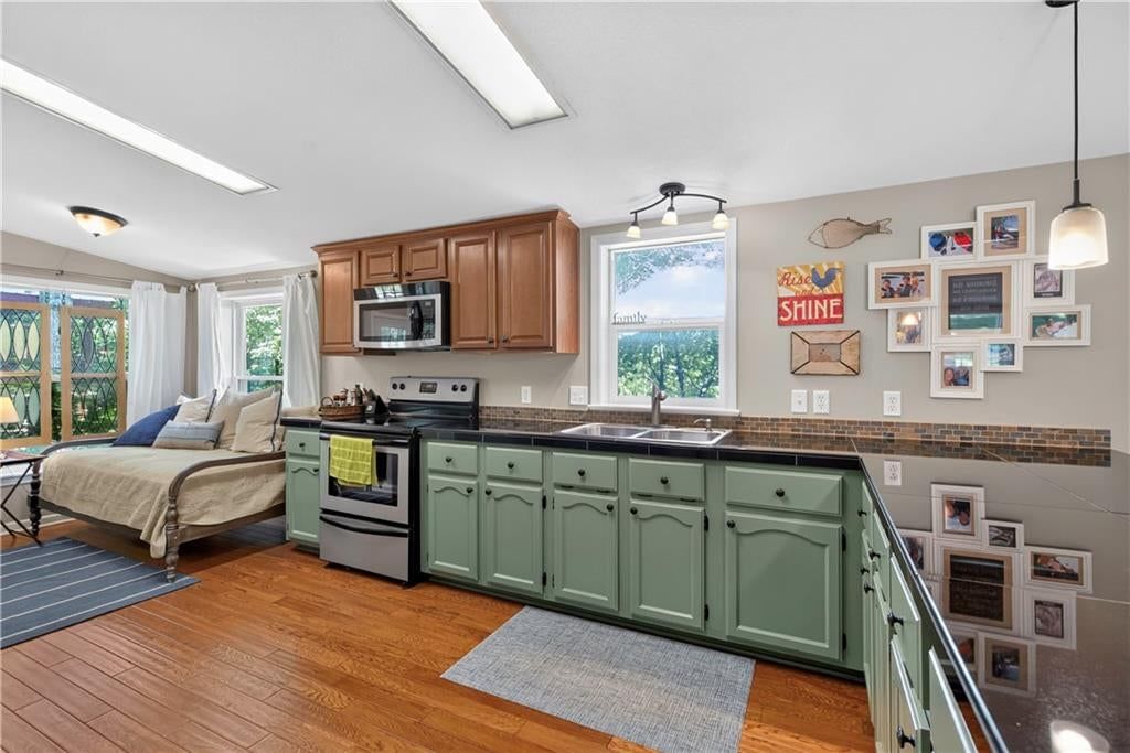 41 & 42 Timber Valley Drive — photo 13