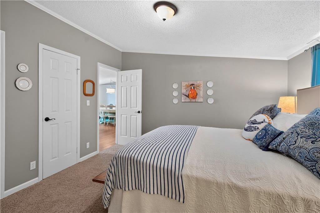 41 & 42 Timber Valley Drive — photo 24