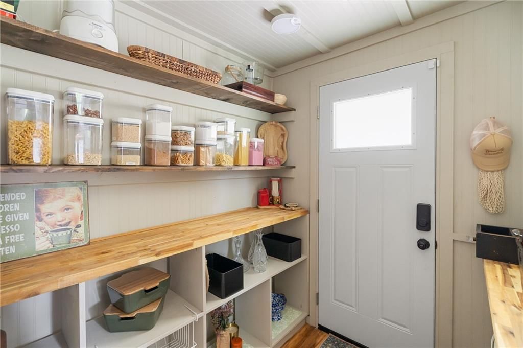 2705 Beverly Circle — photo 13