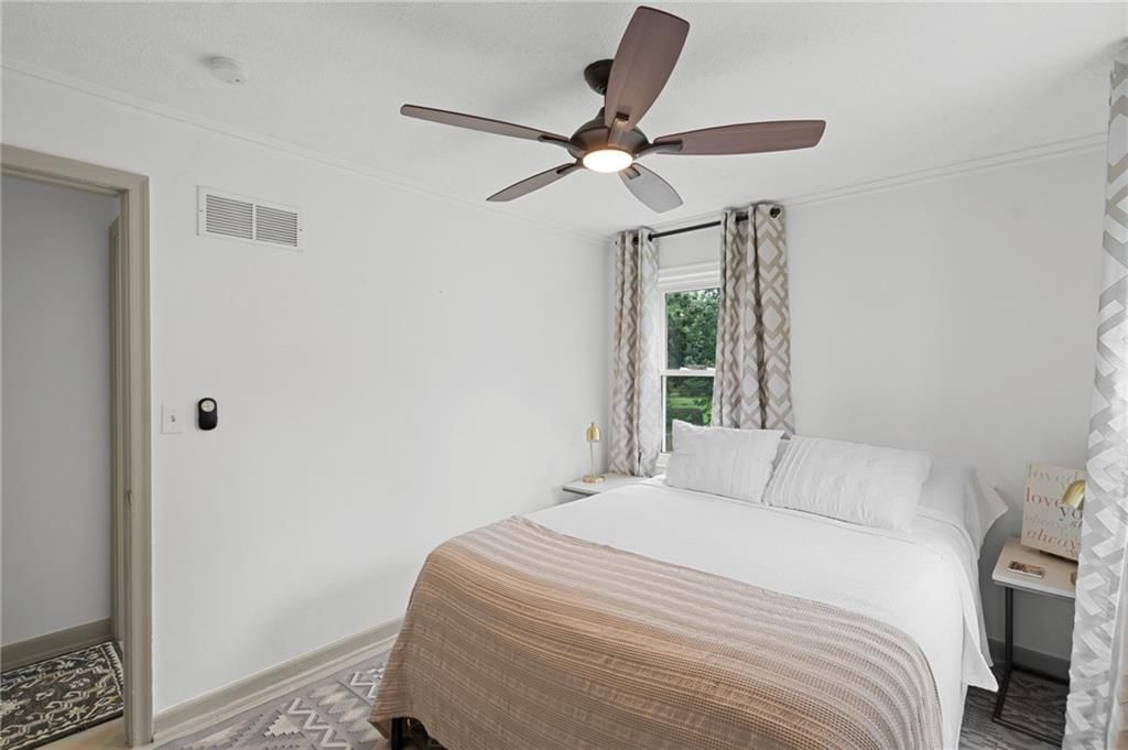 2705 Beverly Circle — photo 15