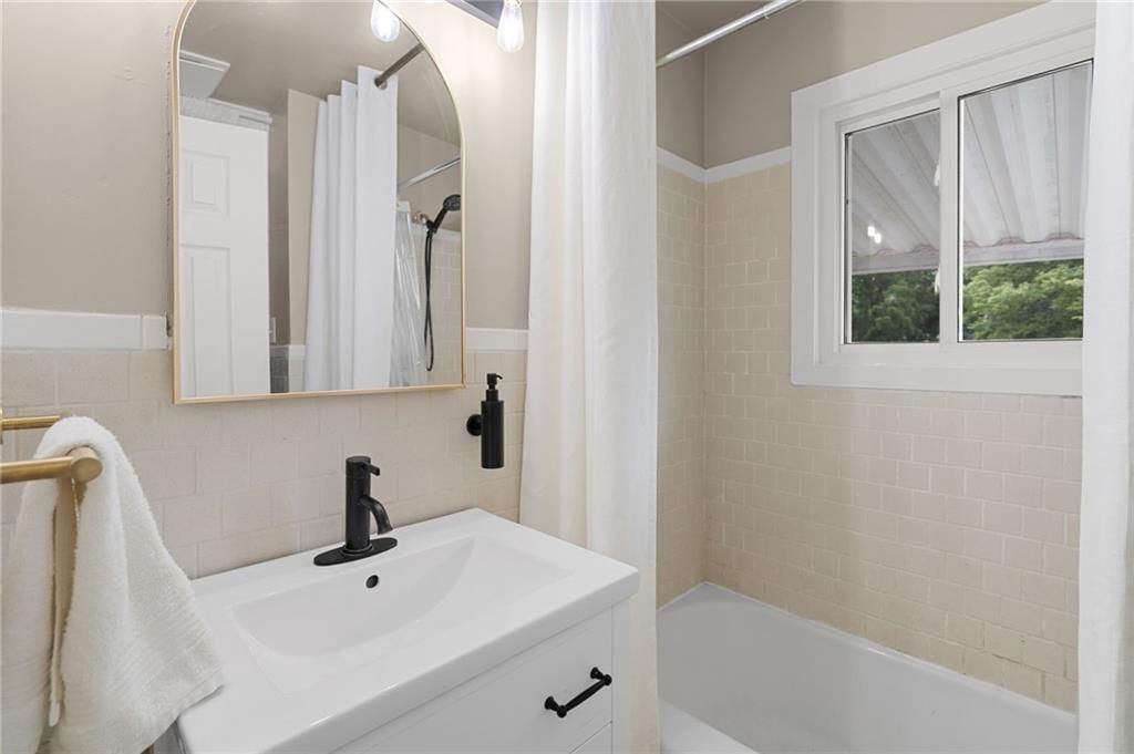 2705 Beverly Circle — photo 19