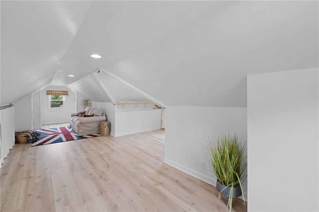 2705 Beverly Circle — photo 20