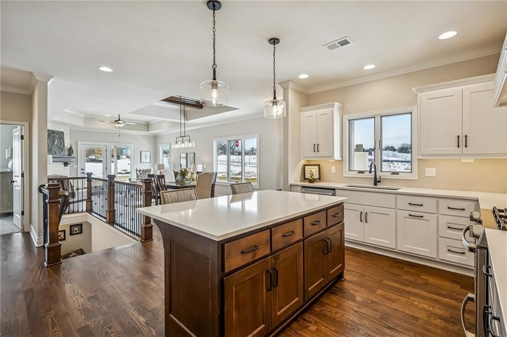 11413 S Waterford Drive — photo 9