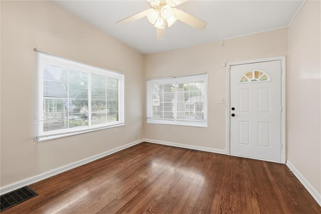 6033 Harrison Street — photo 5