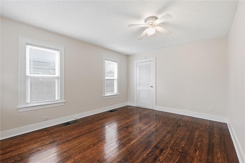 6033 Harrison Street — photo 14