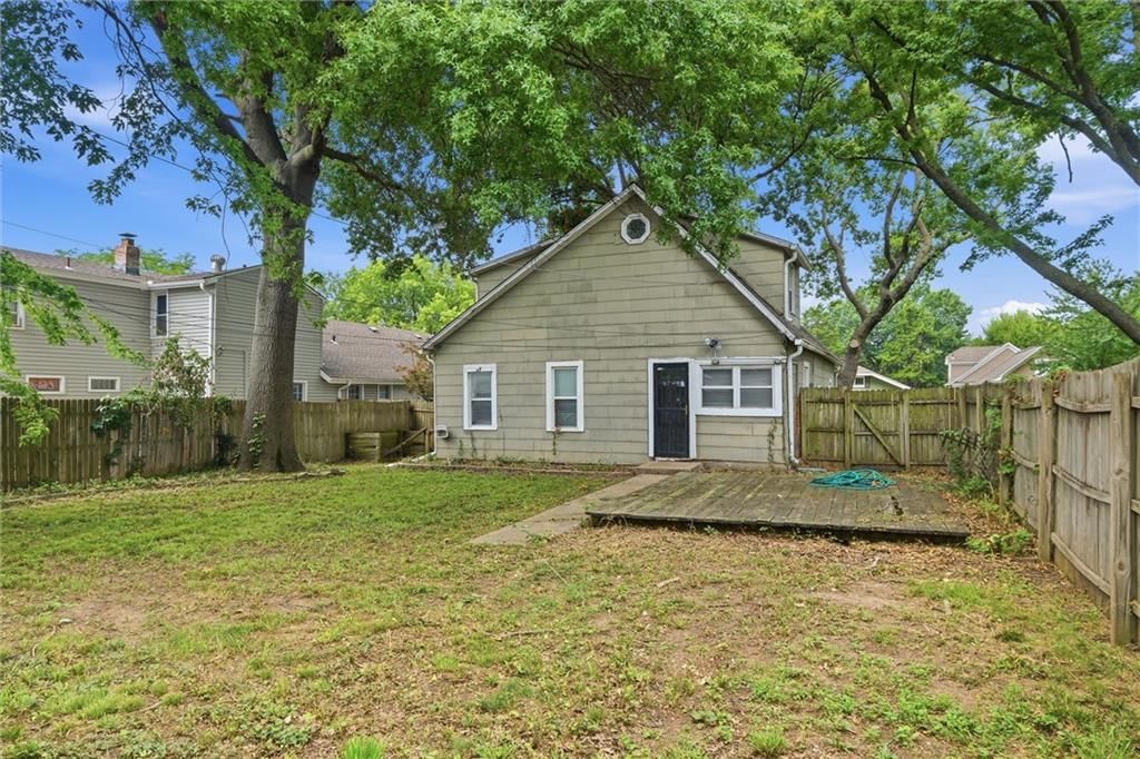 6033 Harrison Street — photo 26