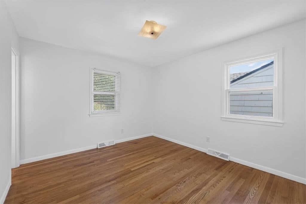 5913 W 101st Place — photo 16