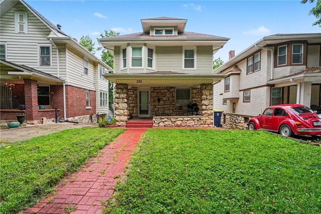 339 Spruce Avenue — photo 2