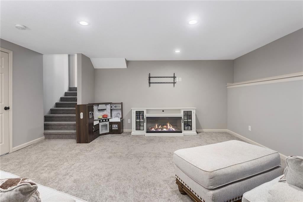 10904 N Manchester Avenue — photo 28