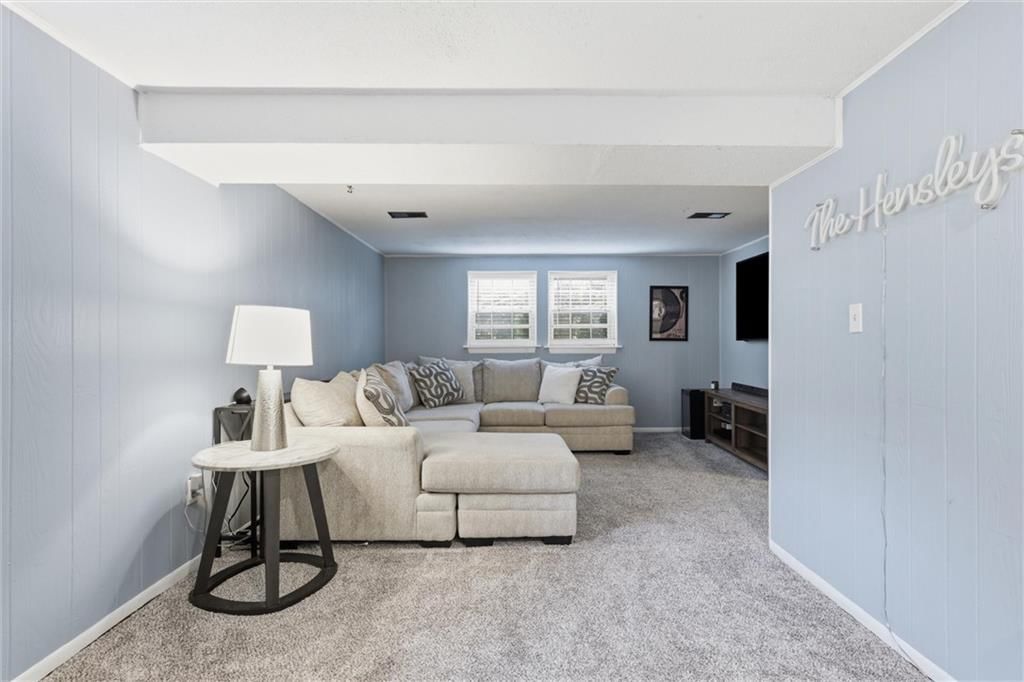 1729 W Normandy Drive — photo 7