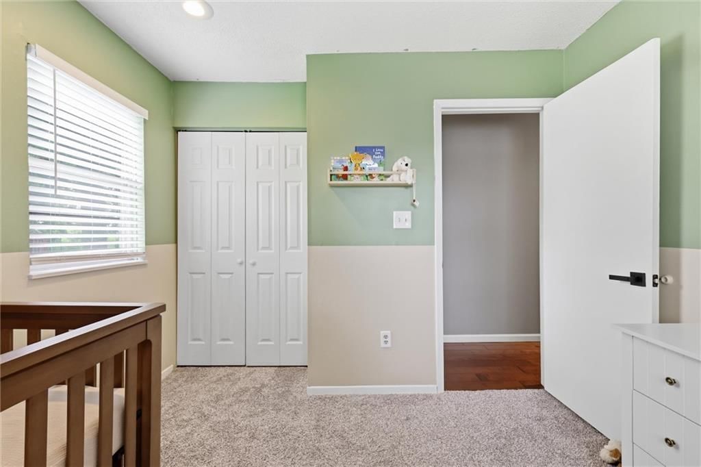 1729 W Normandy Drive — photo 10
