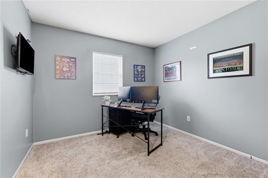 1729 W Normandy Drive — photo 11