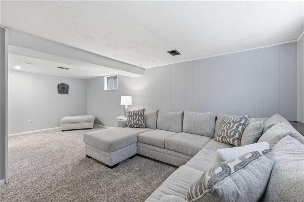 1729 W Normandy Drive — photo 14