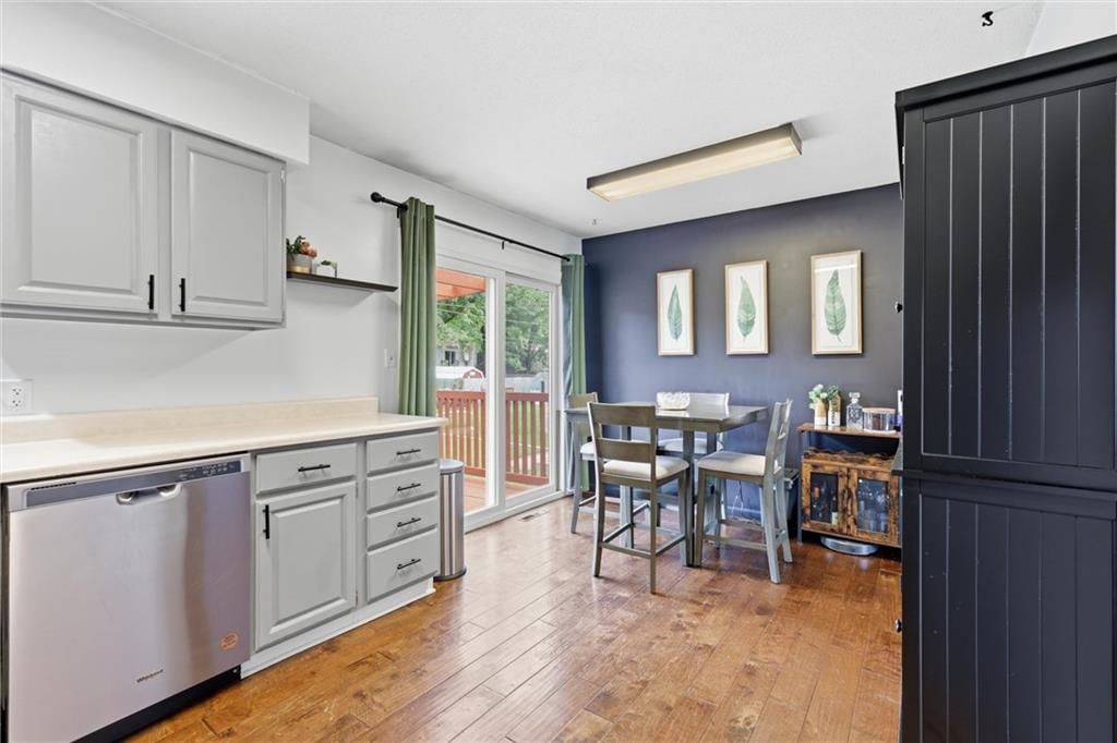 1729 W Normandy Drive — photo 19