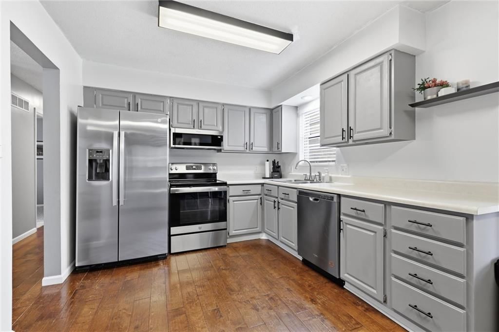 1729 W Normandy Drive — photo 22