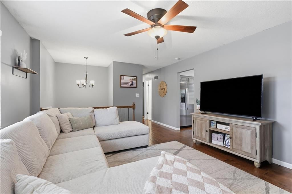 1729 W Normandy Drive — photo 25
