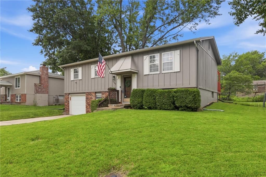 1729 W Normandy Drive — photo 27