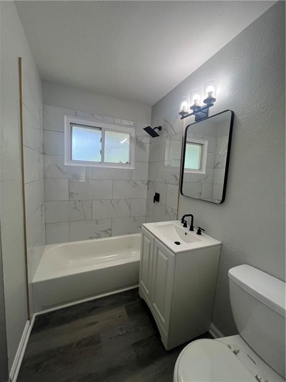 4516 Jackson Avenue — photo 3