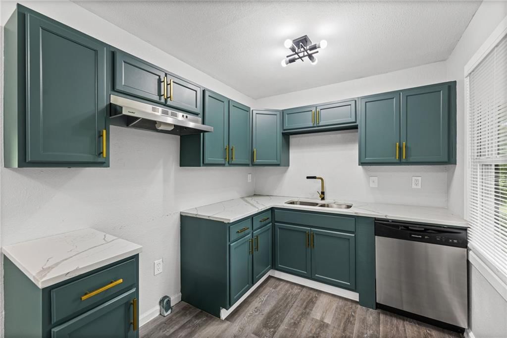 4516 Jackson Avenue — photo 11