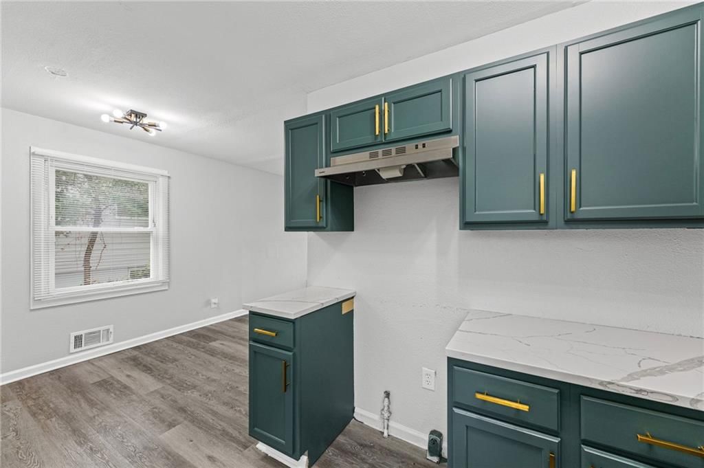 4516 Jackson Avenue — photo 14
