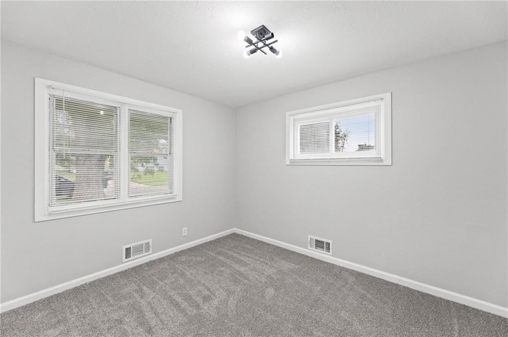 4516 Jackson Avenue — photo 17