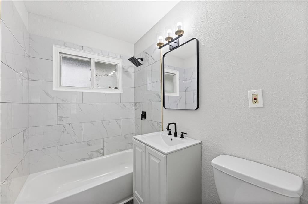 4516 Jackson Avenue — photo 22