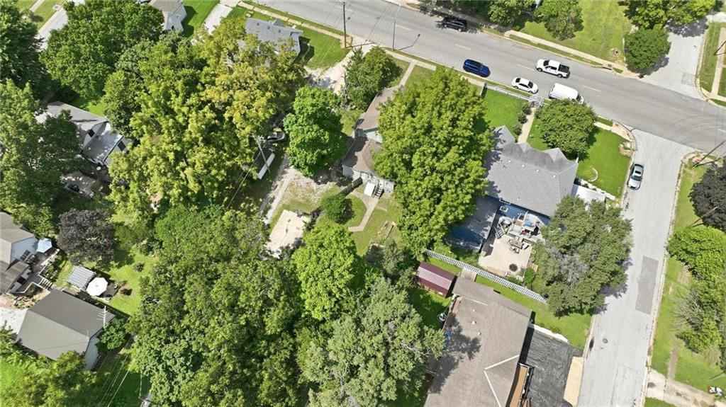 812 Cedar Street — photo 44