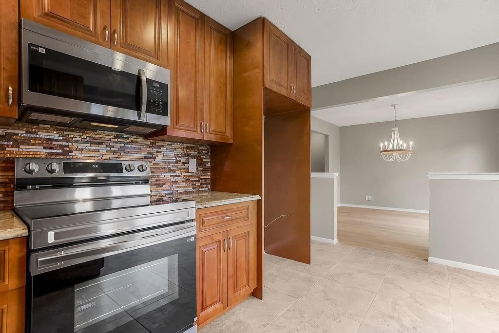 10740 W 115th Street — photo 7