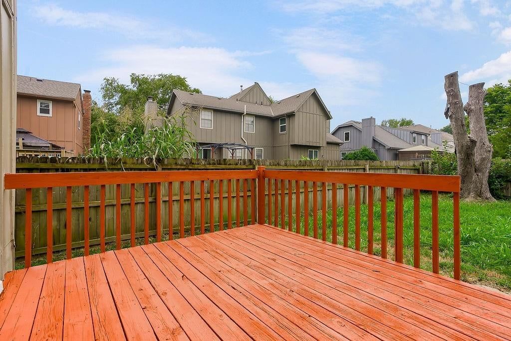 10740 W 115th Street — photo 31