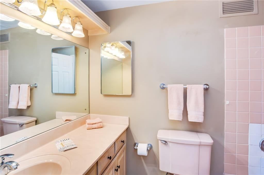 333 W Meyer Boulevard — photo 18