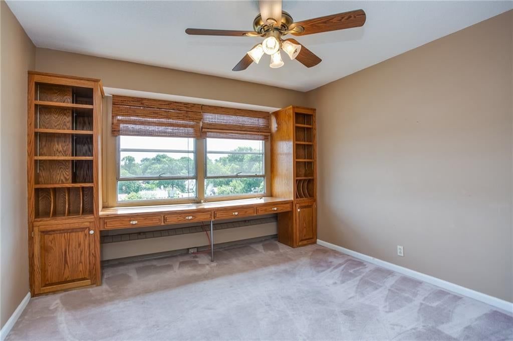 333 W Meyer Boulevard — photo 24