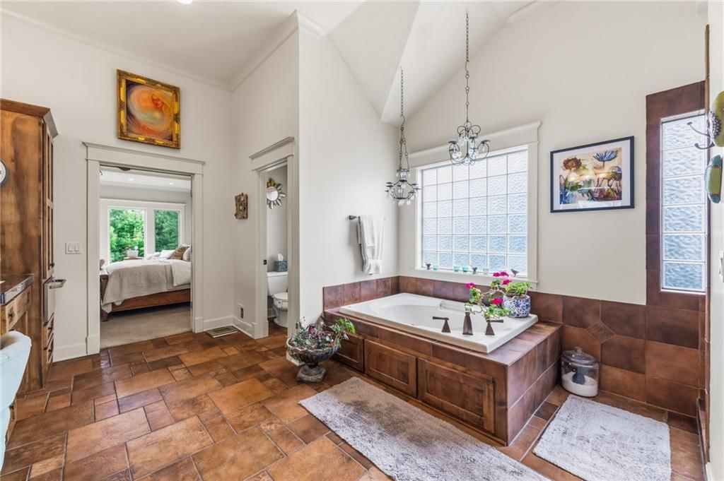 7435 Deer Ridge Drive — photo 11